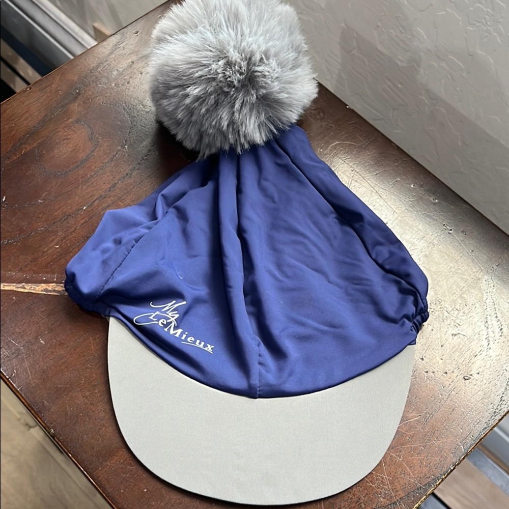 LeMieux Ink and Gray Riding Hat Cover